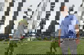 BAKAN URALOĞLU, SPACEX’İN TEKSAS’TAKİ ÜRETİM VE FIRLATMA TESİSİ’Nİ İNCELEDİ