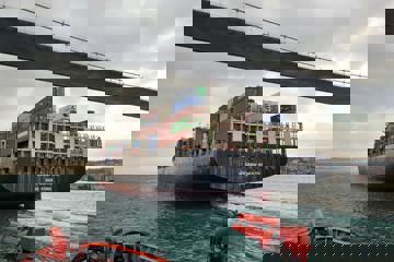 ŞUBAT 2022’DEN BERİ ODESSA LİMANINDA BULUNAN ‘JOSEPH SCHULTE’ İSİMLİ YÜK GEMİSİ İSTANBUL BOĞAZINA ULAŞTI