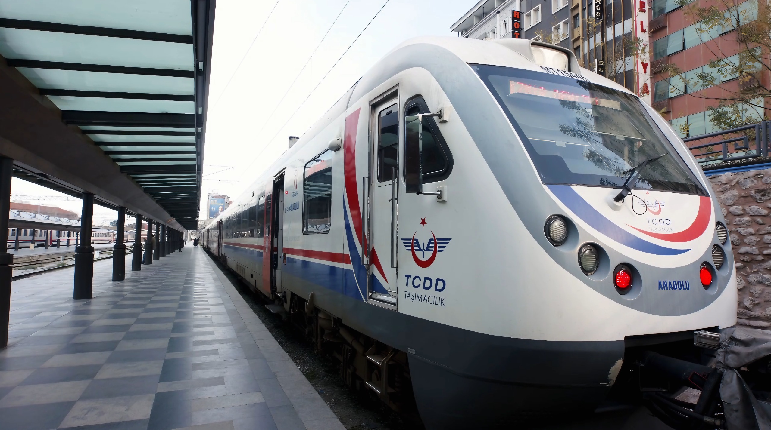 RAYLARDA YEŞİL DÖNÜŞÜM