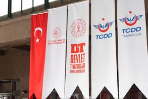 RAYLARDA SANAT YOLCULUĞU