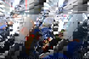 ENGELLERİ KALDIRAN TREN