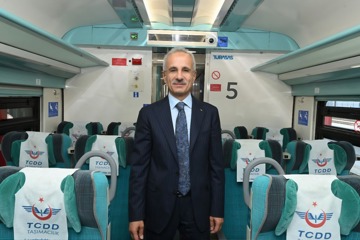 ÖĞRETMENLERE TRENLERDE YÜZDE 50 İNDİRİM