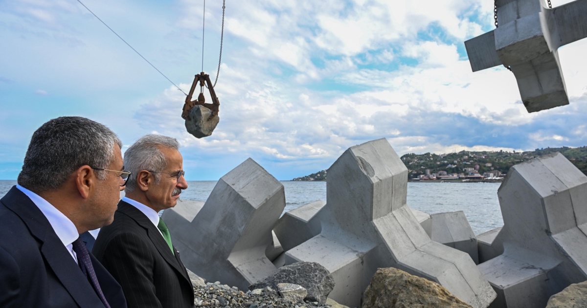 RİZE İYİDERE LOJİSTİK LİMANI’NDA ÇALIŞMALAR TÜM HIZIYLA SÜRÜYOR