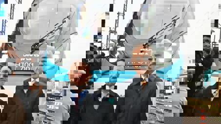 TÜRKİYE’NİN İLK YERLİ VE MİLLİ HIZLI TRENİ RAYLARA İNDİ