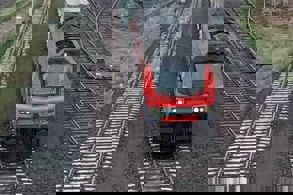 BAKÜ-TİFLİS-KARS DEMİRYOLU HATTI YENİDEN AÇILDI