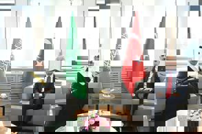 ULAŞTIRMA VE ALTYAPI BAKANI ABDULKADİR URALOĞLU VE SUUDİ ARABİSTAN ULAŞTIRMA VE LOJİSTİK HİZMETLER BAKANI ALJASSER GÖRÜŞMESİ