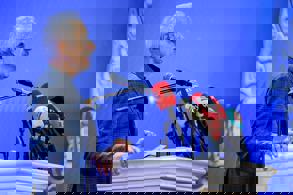 BAKAN URALOĞLU'NDAN TRABZON'A HAFİF RAYLI SİSTEM AÇIKLAMASI