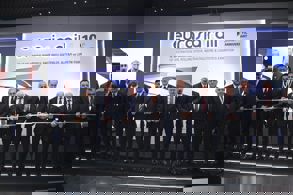 ULAŞTIRMA VE ALTYAPI BAKANI ABDULKADİR URALOĞLU:21 YILDA DEMİRYOLLARINA YAKLAŞIK 880 MİLYAR LİRA YATIRIM YAPTIK