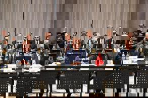 TÜRKİYE-GÜRCİSTAN ARASINDA 5 MİLYAR DOLARLIK TİCARET HACMİ HEDEFİ