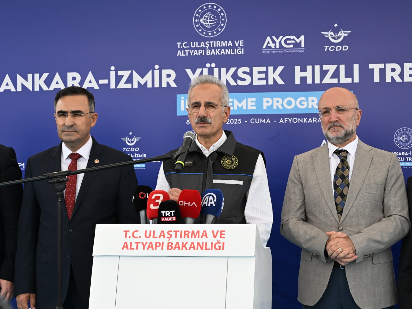 11,5 MİLYON VATANDAŞ DOĞRUDAN HIZLI TREN KONFORUNA KAVUŞACAK