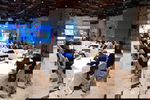 KALKINMA YOLU'NDA TARİHİ BULUŞMA