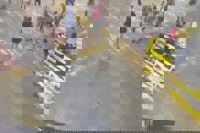 ULAŞTIRMA VE ALTYAPI BAKANI ABDULKADİR URALOĞLU: “TÜRK BAYRAKLI GALATA SEAWAYS GEMİSİNDEKİ KAÇAK YOLCULAR KOORDİNE OLDUĞUMUZ İTALYAN GÜVENLİK GÜÇLERİ TARAFINDAN YAKALANDI VE GEMİDEN İNDİRİLDİ.''