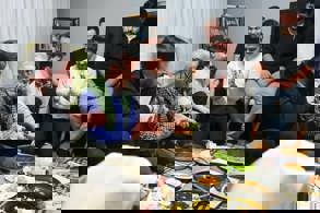 ÖĞRENCİLERLE SAHUR VAKTİ