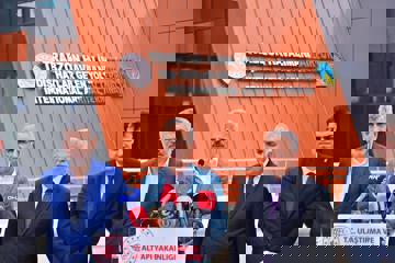 BAKAN URALOĞLU, TRABZON’DA; HAVALİMANI, GÜNEY ÇEVRE YOLU, KENTİÇİ RAYLI SİSTEM PROJESİ VE ŞEHİR HASTANESİYLE İLGİLİ KONUŞTU