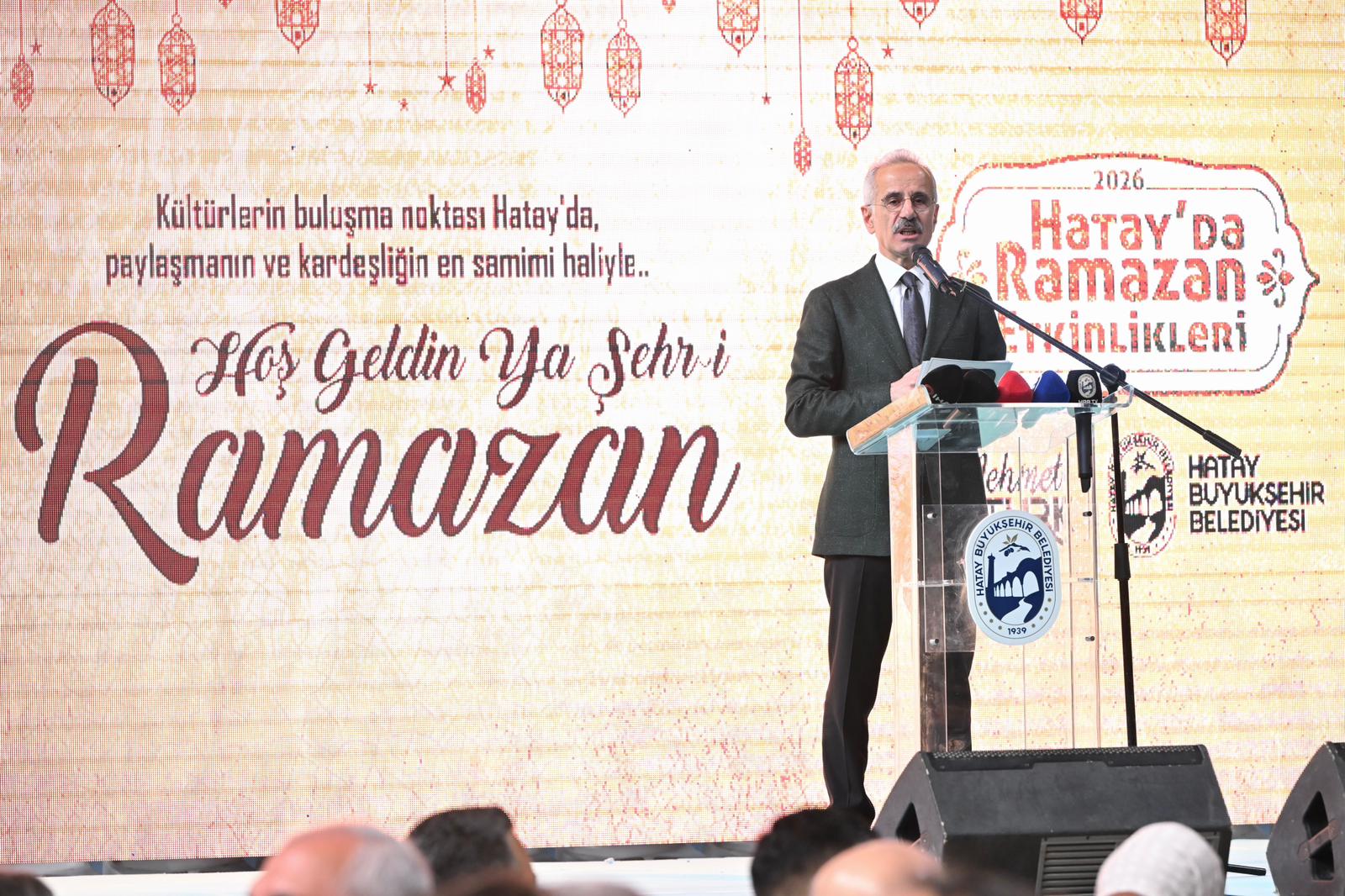 BAKAN URALOĞLU, HATAY İFTAR PROGRAMINDA KONUŞTU
