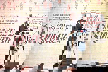 BAKAN URALOĞLU, HATAY İFTAR PROGRAMINDA KONUŞTU