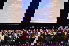 ULAŞTIRMA VE ALTYAPI BAKANI URALOĞLU BİNALİ YIRDIRIM ÜNİVERSİTESİ 2023-2024 AKADEMİK YIL AÇILIŞ VE EKEV-2023 AKADEMİK BİLİM SANAT VE SPOR ÖDÜLLERİ TÖRENİNE KATILDI