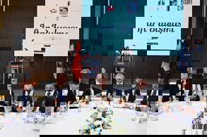 KÜRESEL ARENADA GÜVENİN VE İTİMADIN ADRESİ: TÜRKİYE