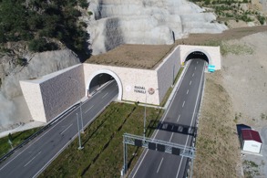 TÜRKİYE, KÖPRÜ VE TÜNELLERLE ULAŞIMDA ÇIĞIR AÇTI