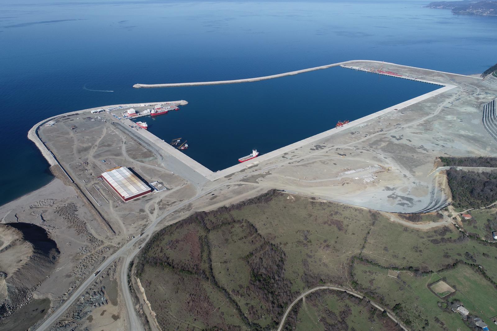 FİLYOS LİMANI'NA DEMİRYOLU GELİYOR