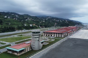 RİZE-ARTVİN HAVALİMANI ZORLU HAVALARA KARŞI ARTIK DAHA GÜÇLÜ