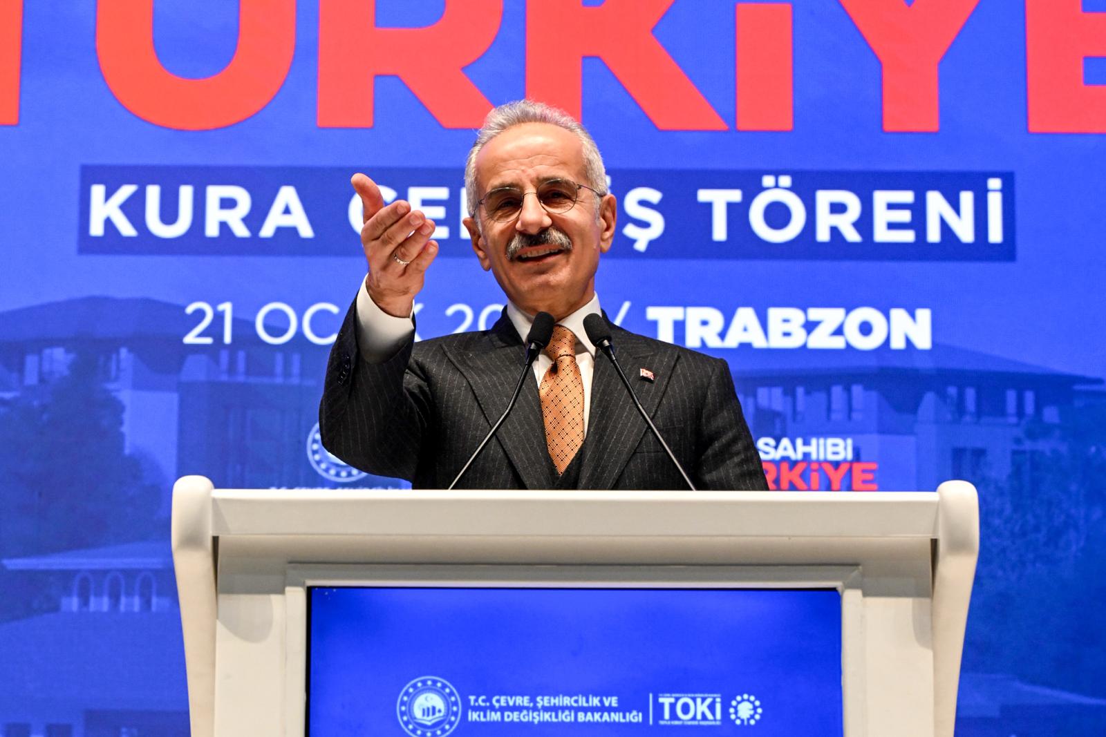 TRABZON-ANKARA ARASI HIZLI TRENLE 4,5 SAATE DÜŞECEK