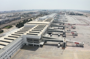 ANTALYA HAVALİMANI YENİ TERMİNAL BİNALARI BİR YILDIR HİZMETTE