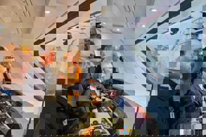 TÜRKİYE’NİN İLK YERLİ VE MİLLİ HIZLI TRENİ RAYLARA İNDİ