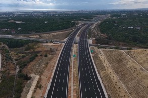 ÇEŞMELİ-KIZKALESİ OTOYOLU PAZARTESİ GÜNÜ TRAFİĞE AÇILIYOR