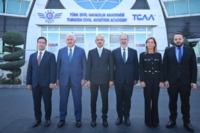 BAKAN URALOĞLU’NDAN 12 YENİ İÇ HAT MÜJDESİ