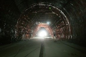 ANKARA-İZMİR YHT’NİN EN UZUN TÜNELİNDE IŞIK GÖRÜNDÜ