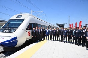 HALKALI-KAPIKULE ARASI HIZLI TRENLE 1,5 SAATE DÜŞECEK 