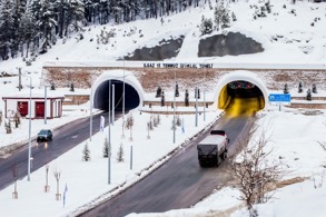 ILGAZ 15 TEMMUZ İSTİKLAL TÜNELİ 8 YAŞINDA
