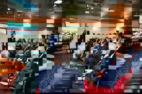 ULAŞTIRMA VE ALTYAPI BAKANI ABDULKADİR URALOĞLU CEZAYİR'DE İŞ İNSANLARIYLA GÖRÜŞTÜ