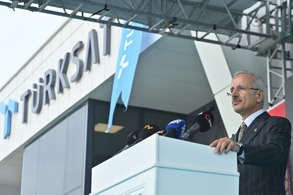 TÜRKSAT, KATAR ORTAKLIĞIYLA ORTA DOĞU'YA AÇILDI