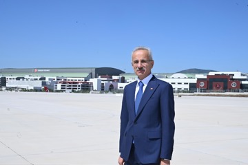 TÜRKİYE DÜNYA'DA 348. NOKTAYA UÇUYOR