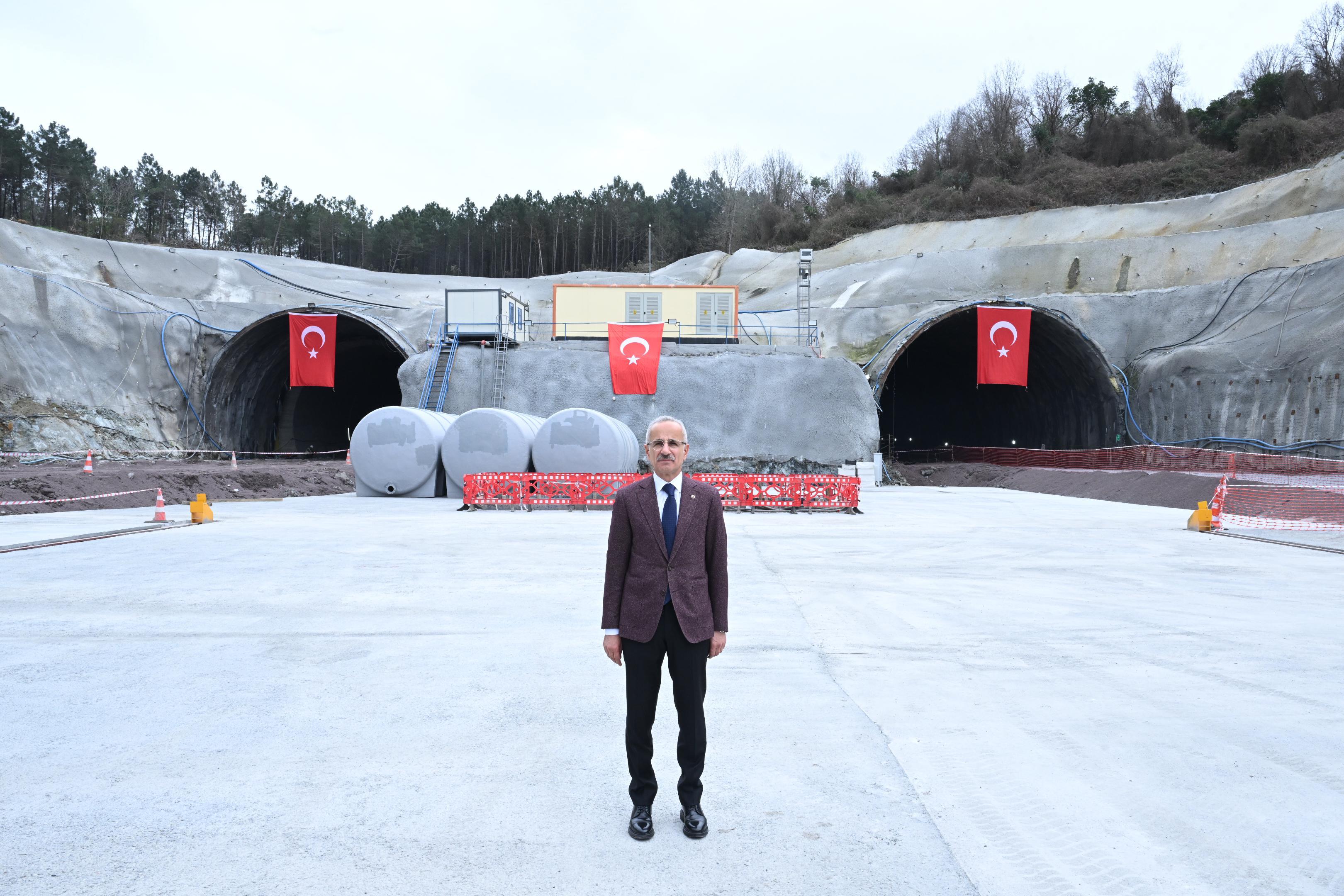 SARIYER-KİLYOS TÜNELİ İÇİN HEDEF 2026
