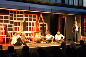 RAYLARDA SANAT YOLCULUĞU