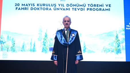 KTÜ'DEN BAKAN URALOĞLU'NA FAHRİ DOKTORA ÜNVANI