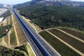 BÖLÜNMÜŞ YOL UZUNLUĞU, DÜNYA’NIN ÇEVRESİNİN 4’TE 3’ÜNE ULAŞTI