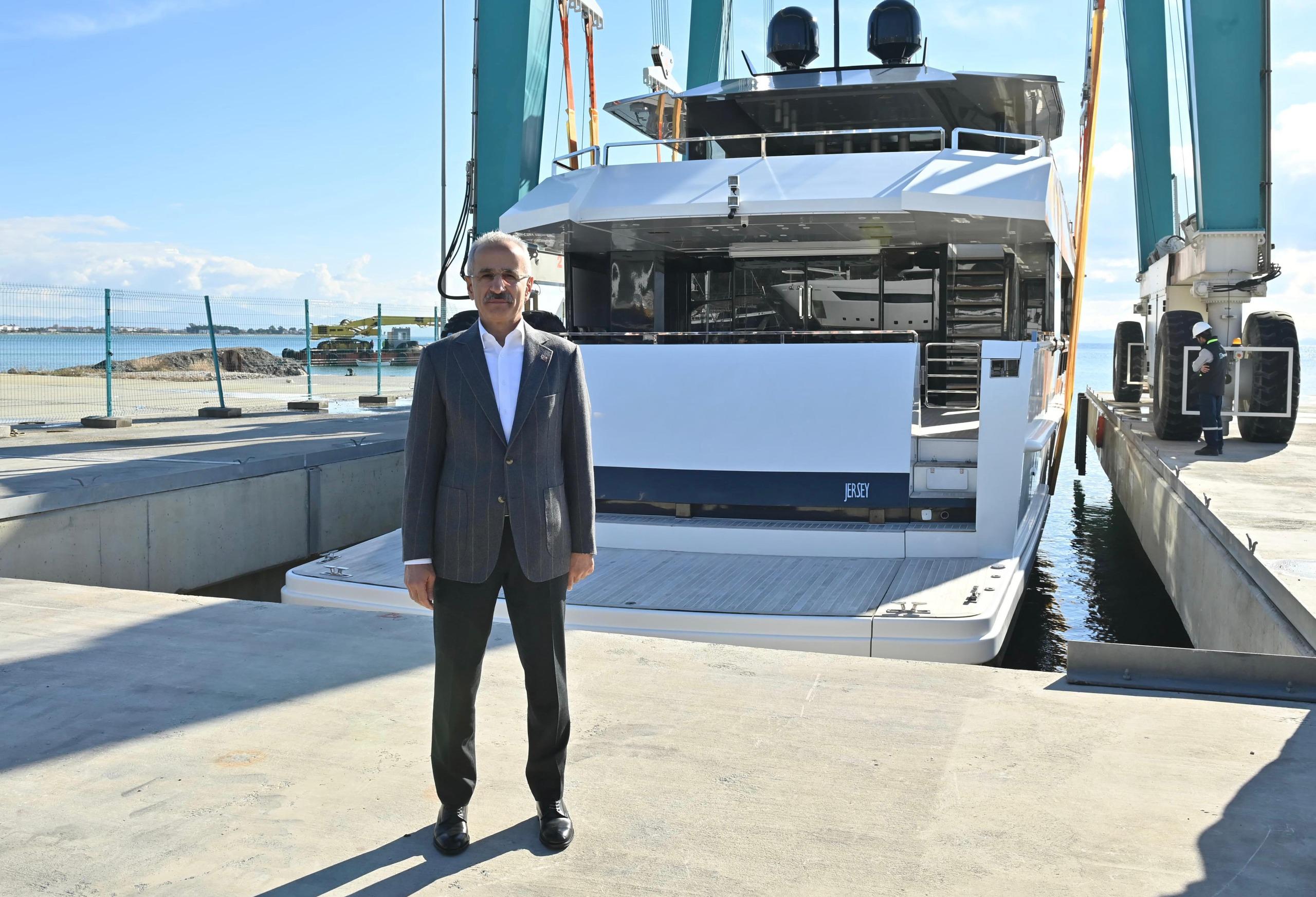 TÜRK SAHİPLİ DENİZ TİCARET FİLOSU DÜNYA 12’NCİSİ OLDU