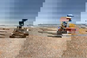 HATAY HAVALİMANI’NDA DEPREMİN İZLERİ SİLİNİYOR