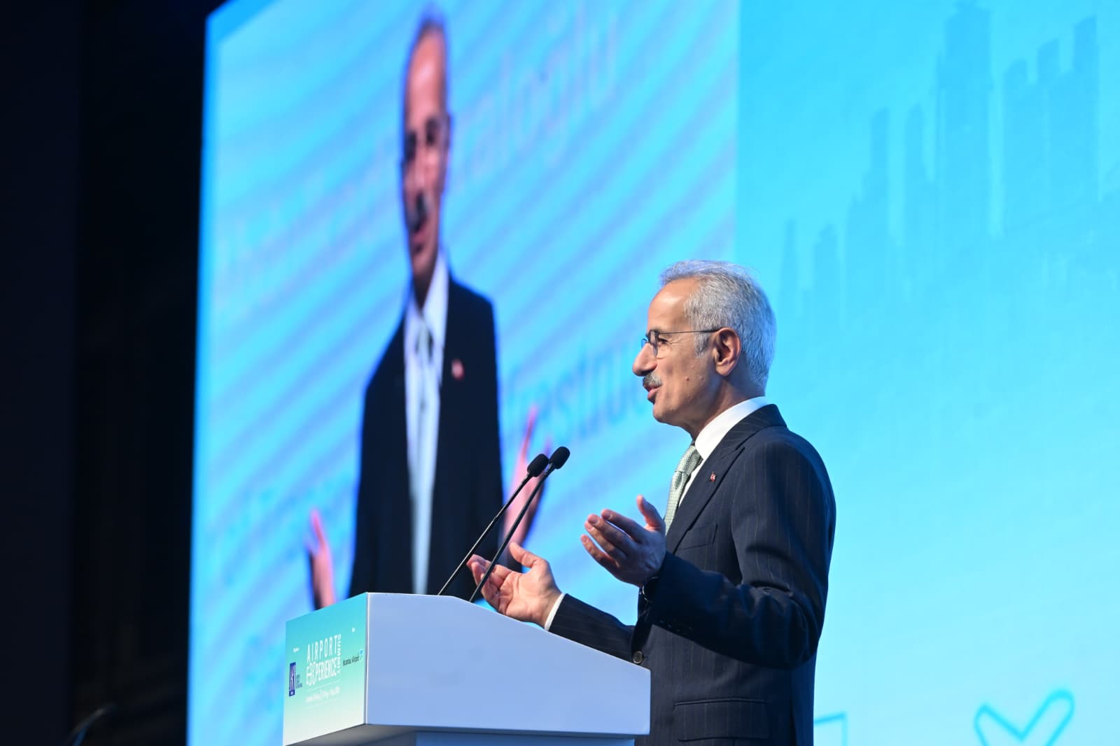 HAVACILIK DÜNYASI İSTANBUL’DA BULUŞTU 