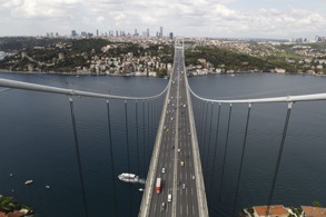 KARAYOLUNDA TAŞIT HAREKETLİLİĞİ ÜÇE KATLANDI