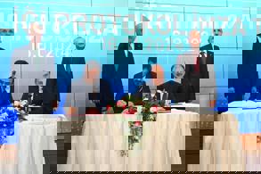 DÜNYANIN YAKITI “VERİ”, MOTORU “YAPAY ZEKA”, YOLLARI “MOBİL İLETİŞİM ŞEBEKELERİ” OLACAK