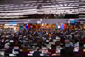 KÜRESEL DENİZCİLİĞİN GELECEĞİ İÇİN ORTAK SORUMLULUK VURGUSU