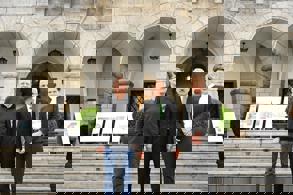 BAKAN URALOĞLU, SLOVENYA BAŞBAKANI İLE GÖRÜŞTÜ