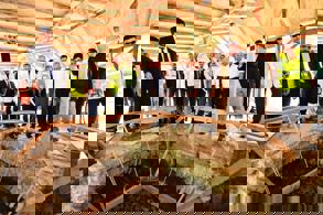 ULAŞTIRMA VE ALTYAPI BAKANI ABDULKADİR URALOĞLU TARİHİ HAYDARPAŞA GARINDAKİ RESTORASYON ÇALIŞMALARINI İNCELEDİ…