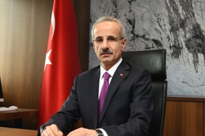 ULAŞTIRMA VE ALTYAPI BAKANI URALOĞLU: ERCAN HAVAALANI DÜNYADA ÖRNEK PROJE OLACAK