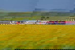 YENİ TURİSTİK TRENLER YOLA ÇIKIYOR